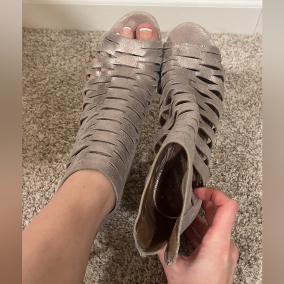 Donald J. Pliner Bootie - Picture 4 of 10